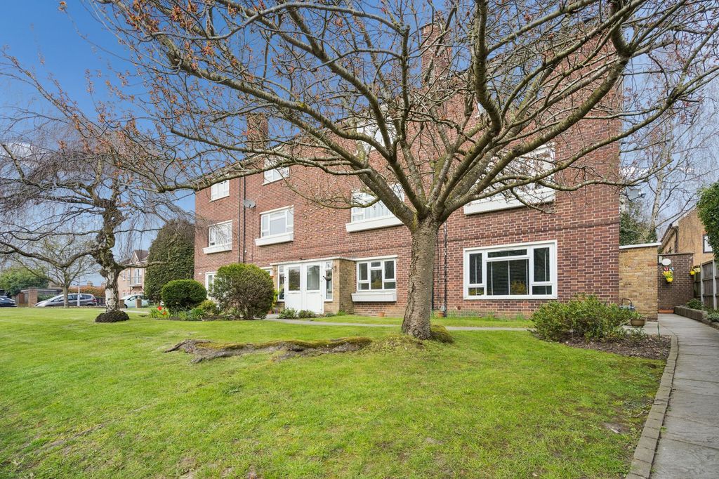 Property photo 1 of 13