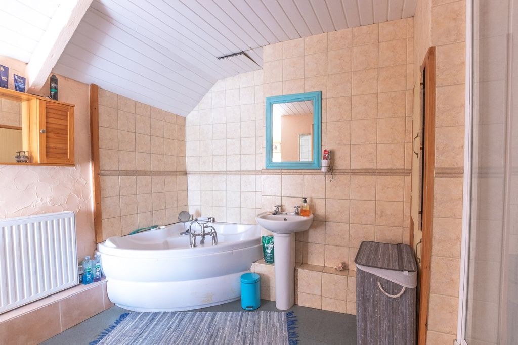 Additional image 12 of 3 bed detached house for saleOff Par Moor, Par PL24