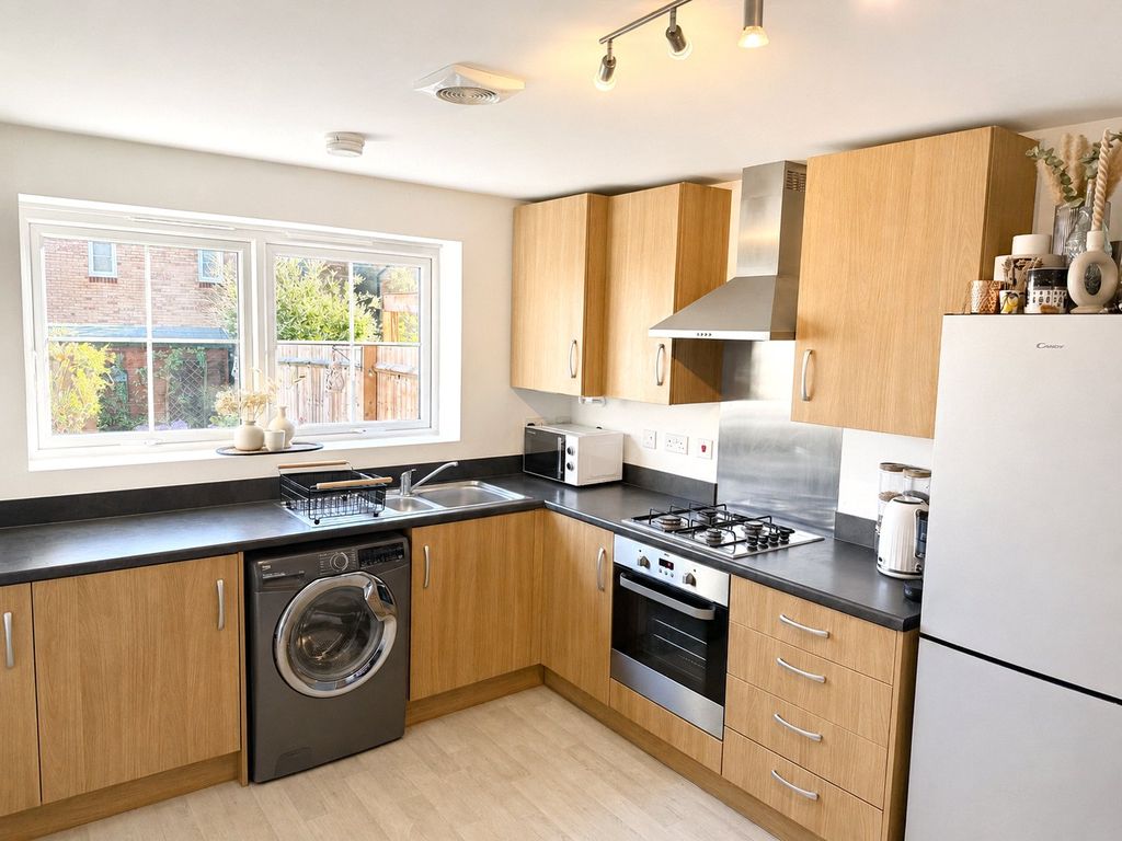 Property photo 2 of 6 Picture No. 08