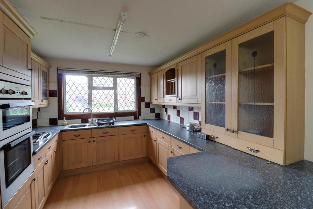 Property photo 2 of 12 Kitchen/Diner