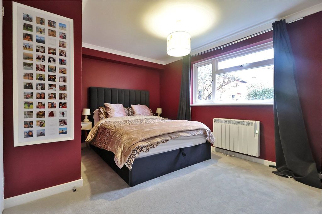 Property photo 3 of 11 Picture 3