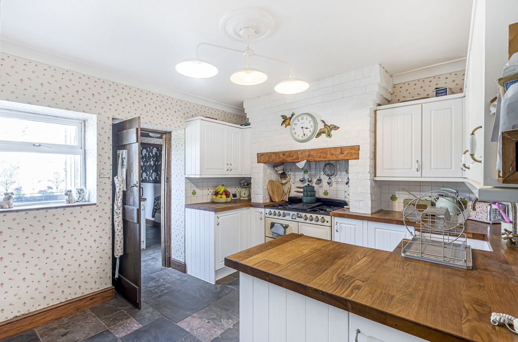 Property photo 2 of 23 738014 (5).Jpg