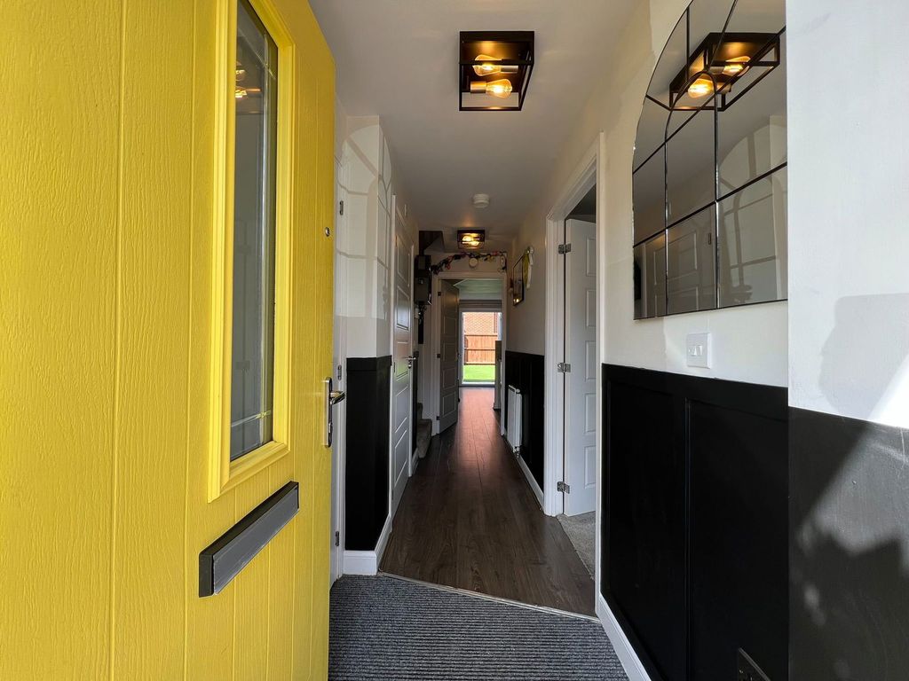 Property photo 3 of 40