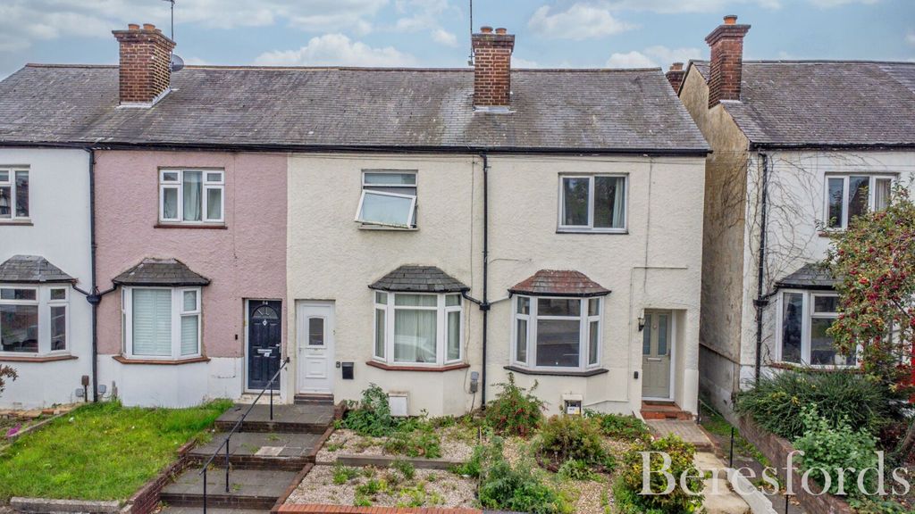 Property photo 1 of 13 Front