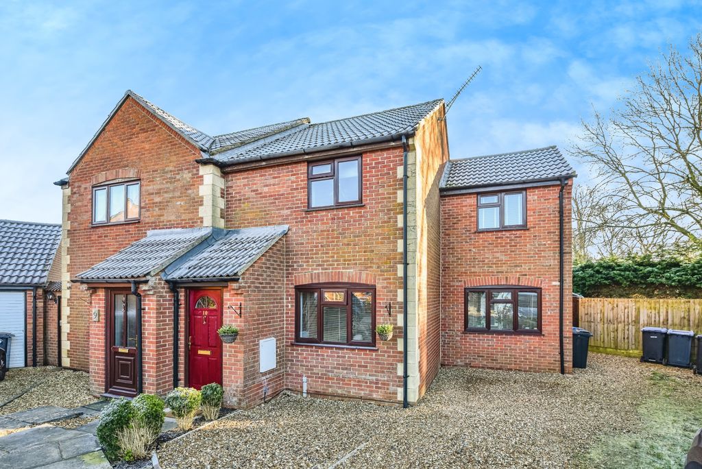 Property photo 1 of 15