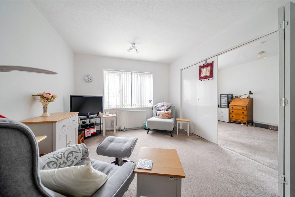 Property photo 3 of 16 Picture No. 07