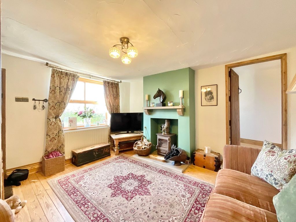 Property photo 2 of 24