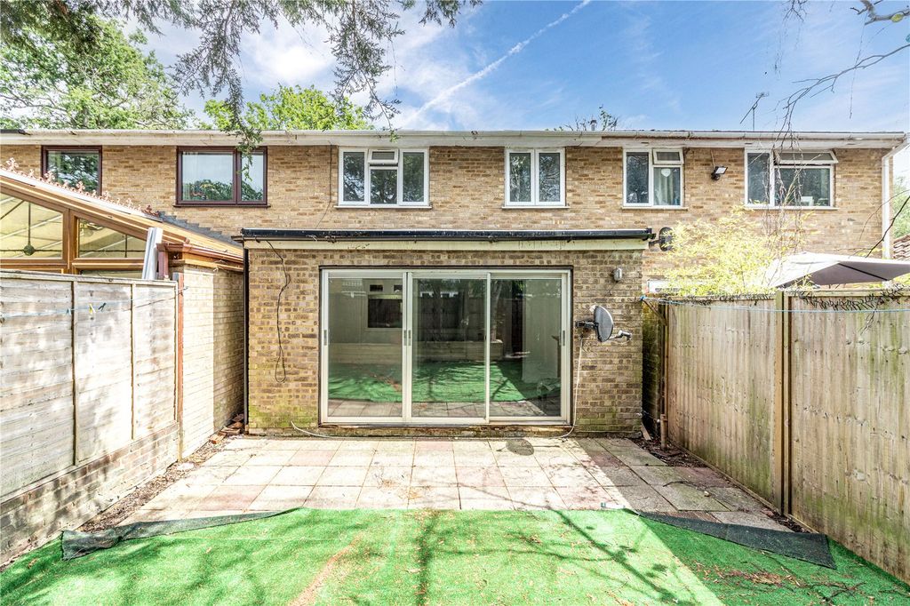 Property photo 3 of 14 Picture No. 26