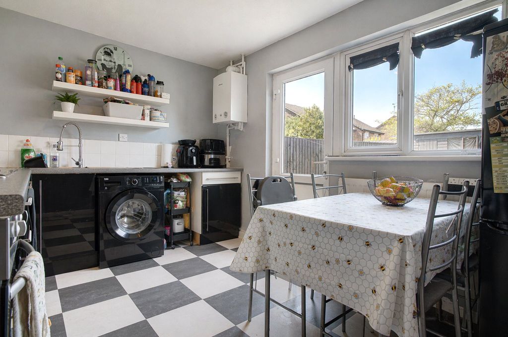 Property photo 3 of 8 Picture No. 03