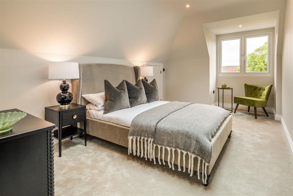 Additional image 42 of 5 bed property for salePlot 4, Chase View, Spring Court Road, Enfield EN2