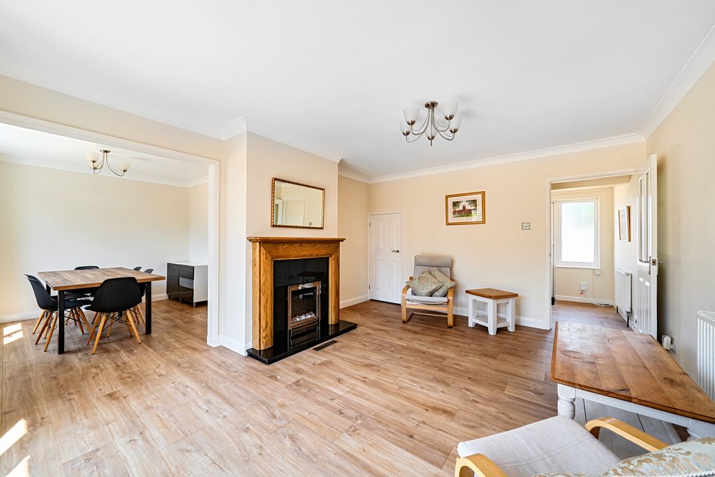 Property photo 3 of 20 15039215