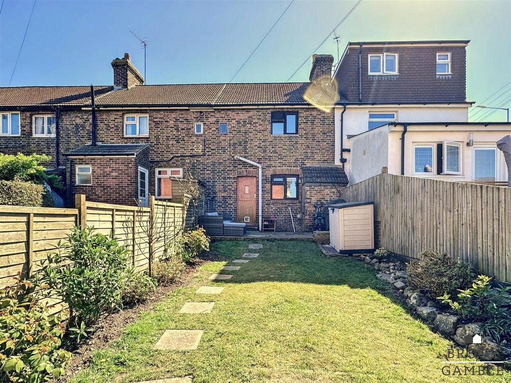 Property photo 2 of 17 01323 438506