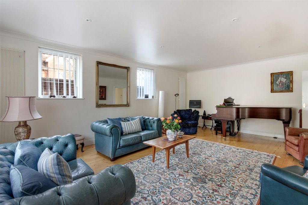Property photo 2 of 18 Music/Drawing Room