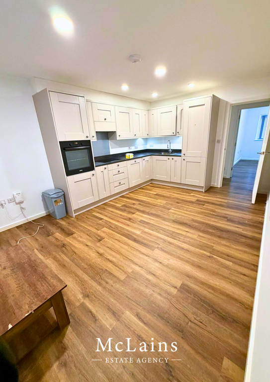 Property photo 1 of 7 Kitchen