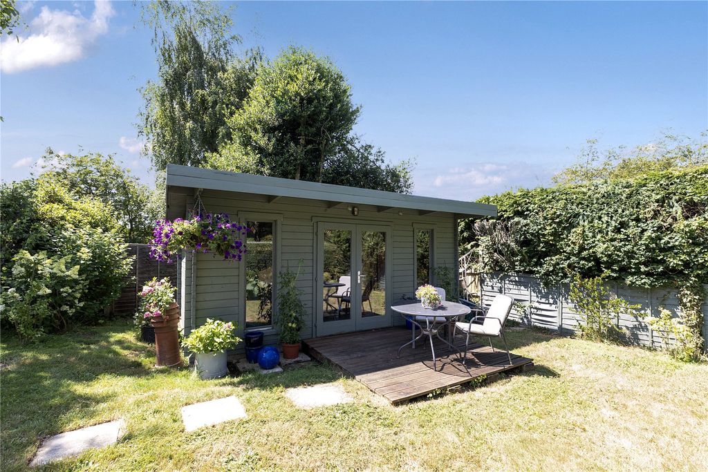 Property photo 3 of 23 Picture No. 03