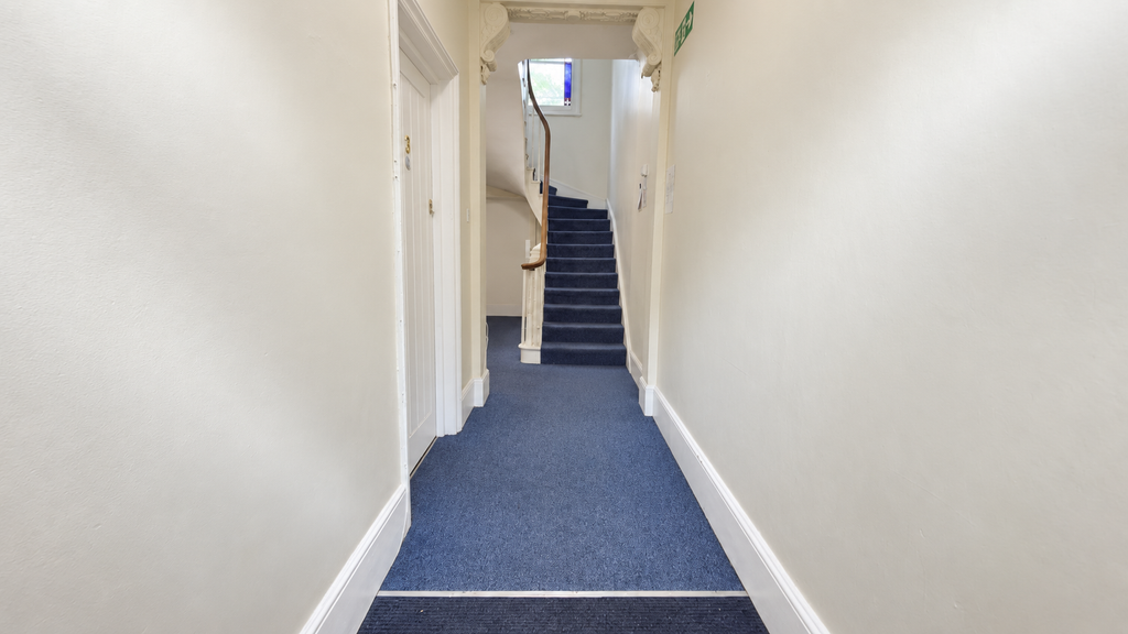 Property photo 3 of 9 Hall