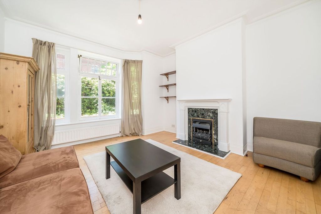 Property photo 2 of 6