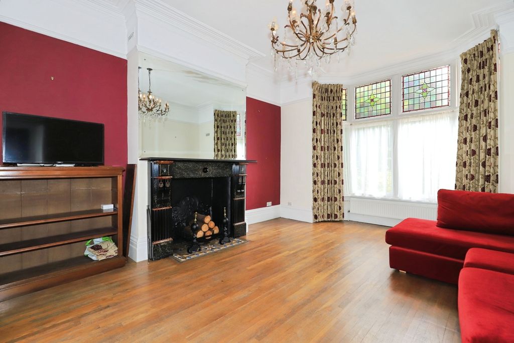 Property photo 2 of 20 Pbox-Img.Jpg