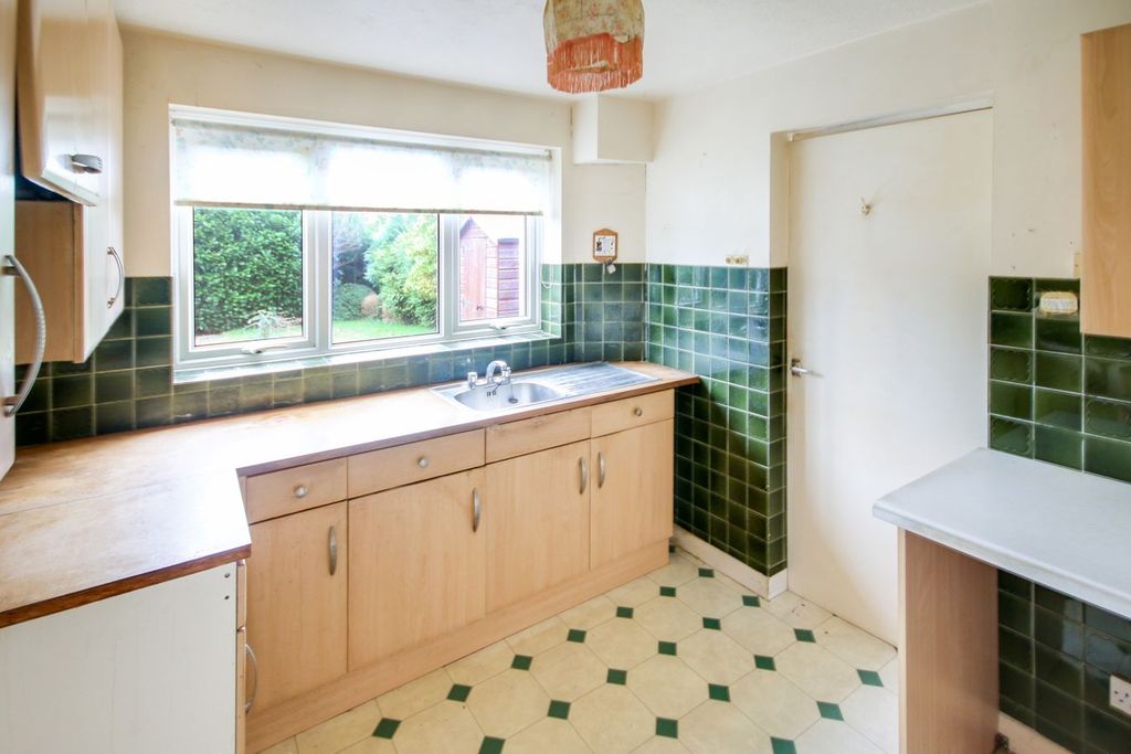 Property photo 3 of 11