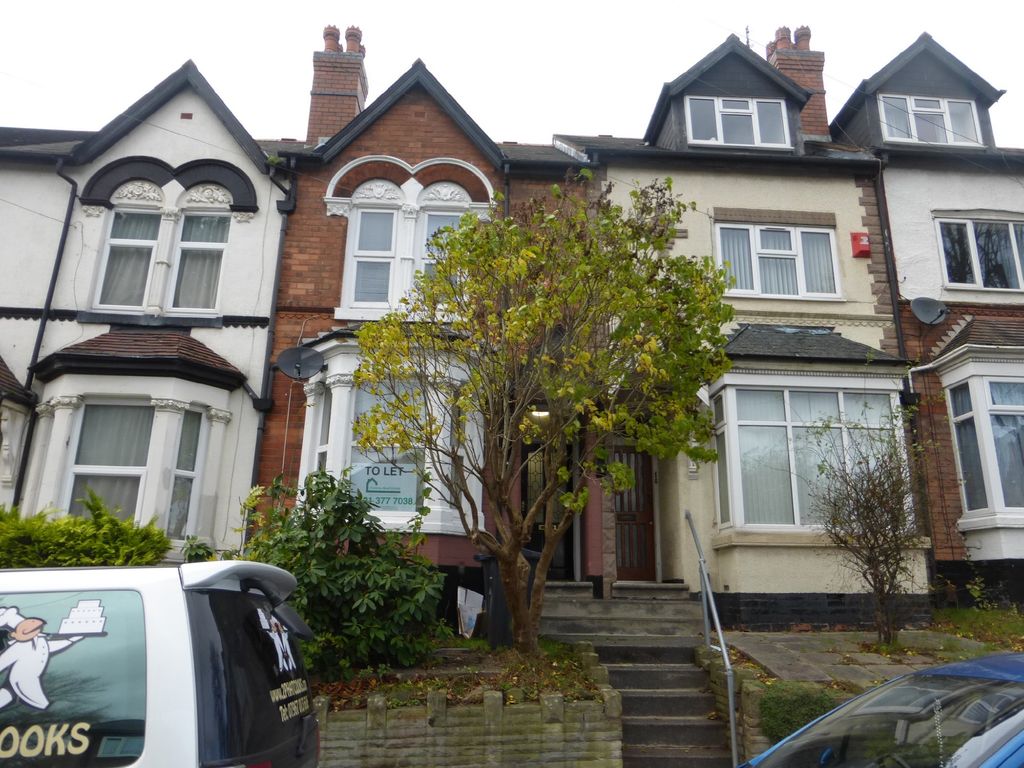Property photo 1 of 2