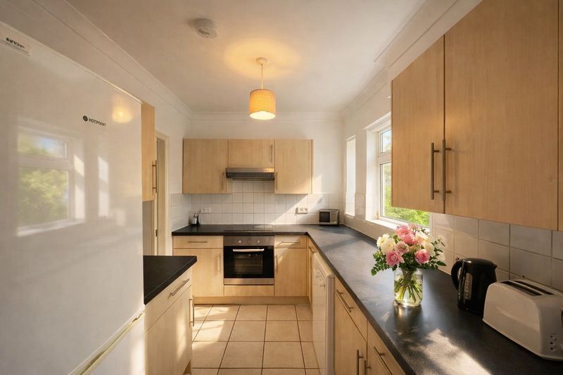 Property photo 3 of 10 Photo 18