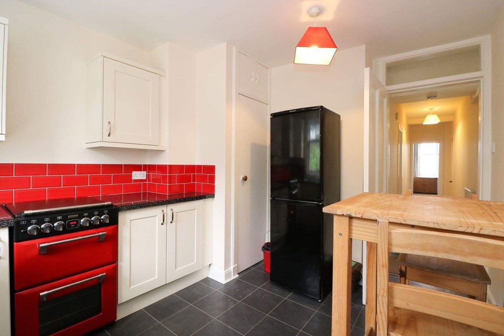 Property photo 2 of 4