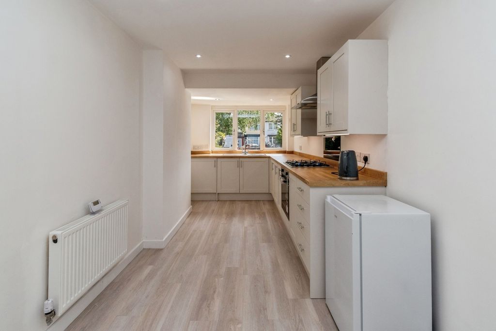 Property photo 2 of 20 Pbox-Img.Jpg