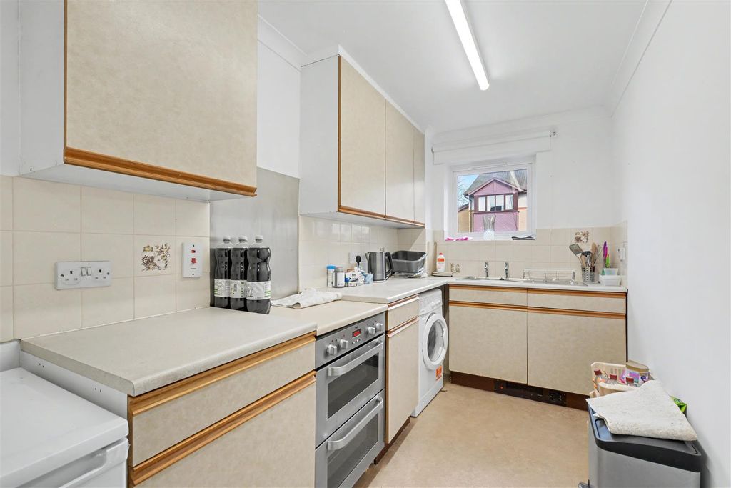 Property photo 3 of 13 Kitchen_1.Jpeg