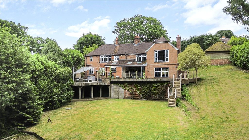 Property photo 1 of 40 Picture No. 64