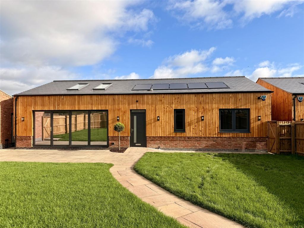 Property photo 3 of 28 3