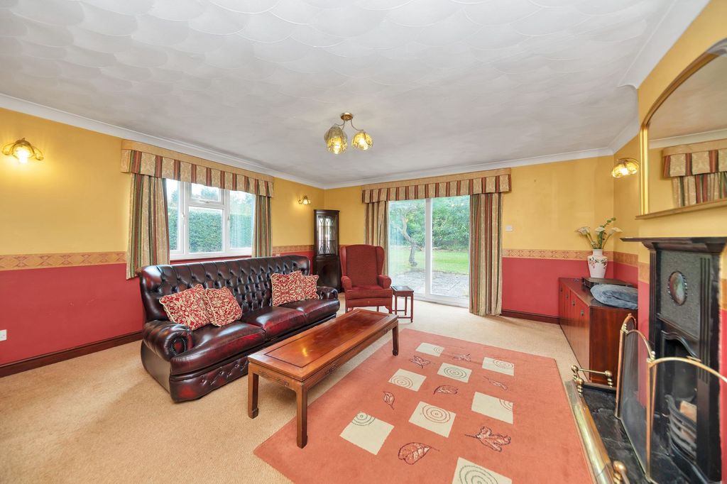 Property photo 3 of 15