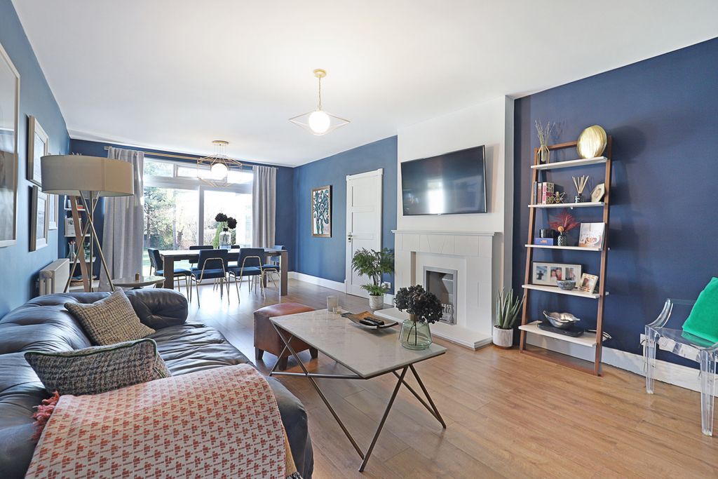 Property photo 3 of 18 Picture No. 53