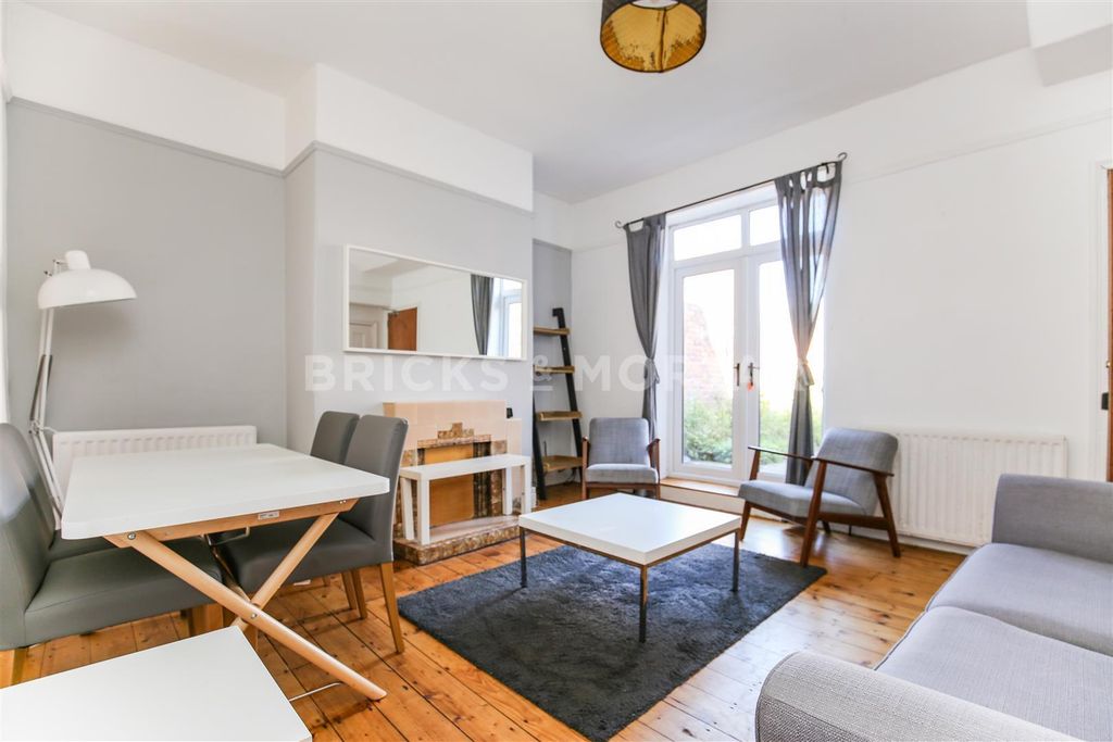 Property photo 1 of 9 1.Jpg