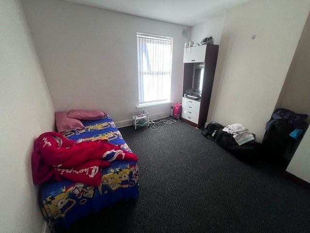 Property photo 1 of 6 Image