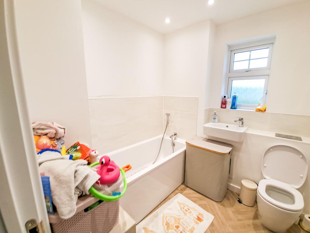 Additional image 14 of 4 bed detached house for saleSnowdrop Mead, Highbridge TA9