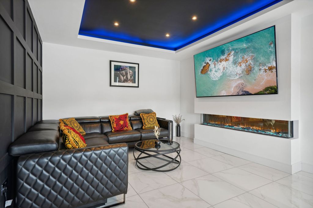 Additional image 11 of 4 bed detached house for saleClyde Grove, Crossford ML8