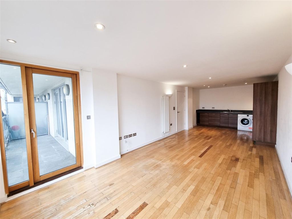 Property photo 3 of 11 3.Jpg
