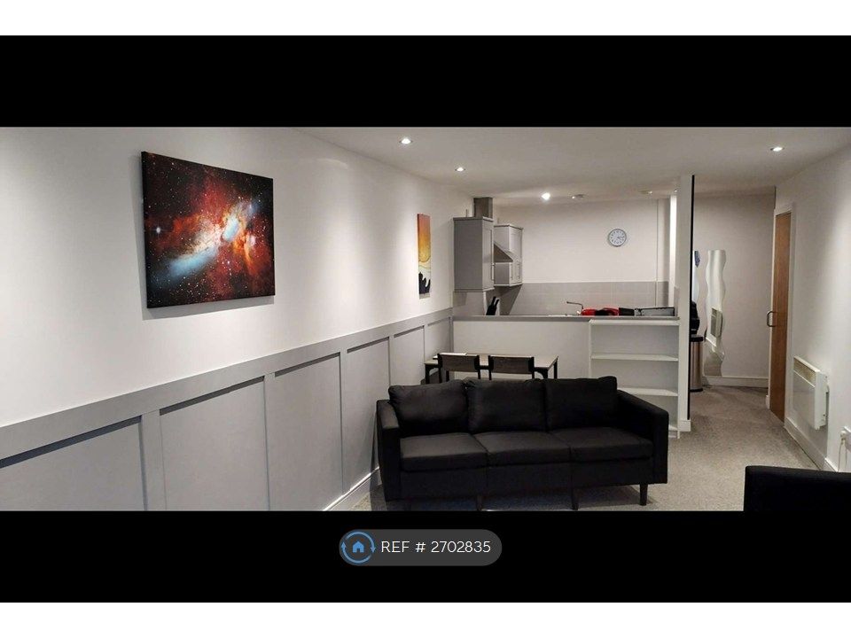 Property photo 2 of 15 Living Room