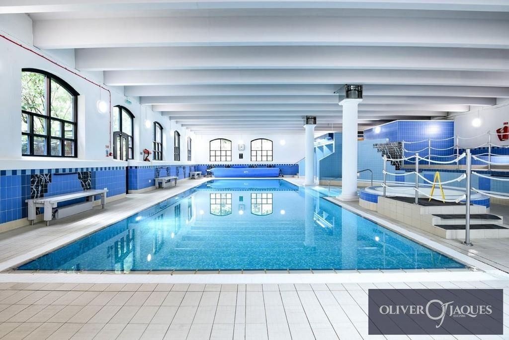 Property photo 2 of 24 Swimming Pool