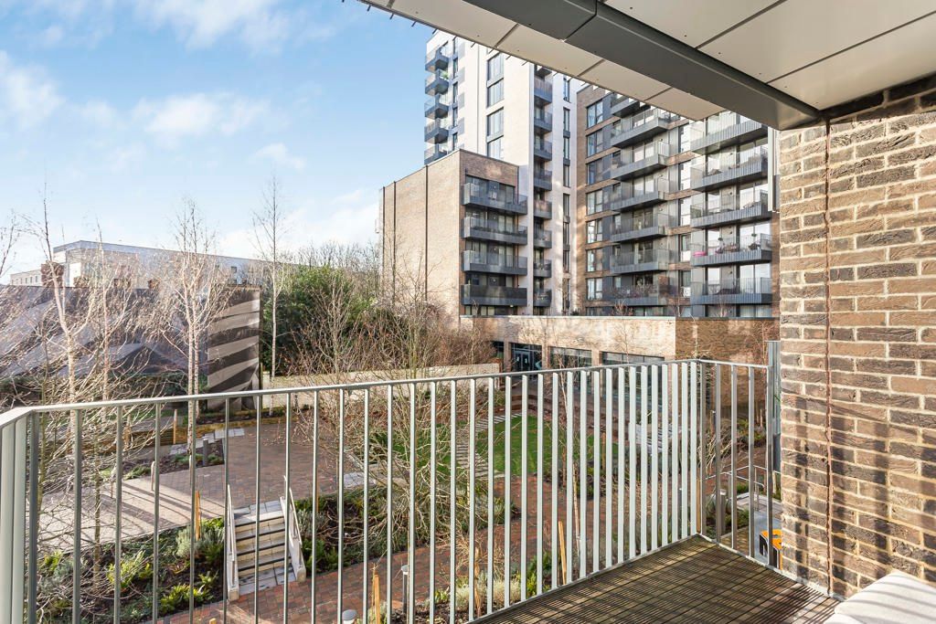 Property photo 1 of 8 Balcony