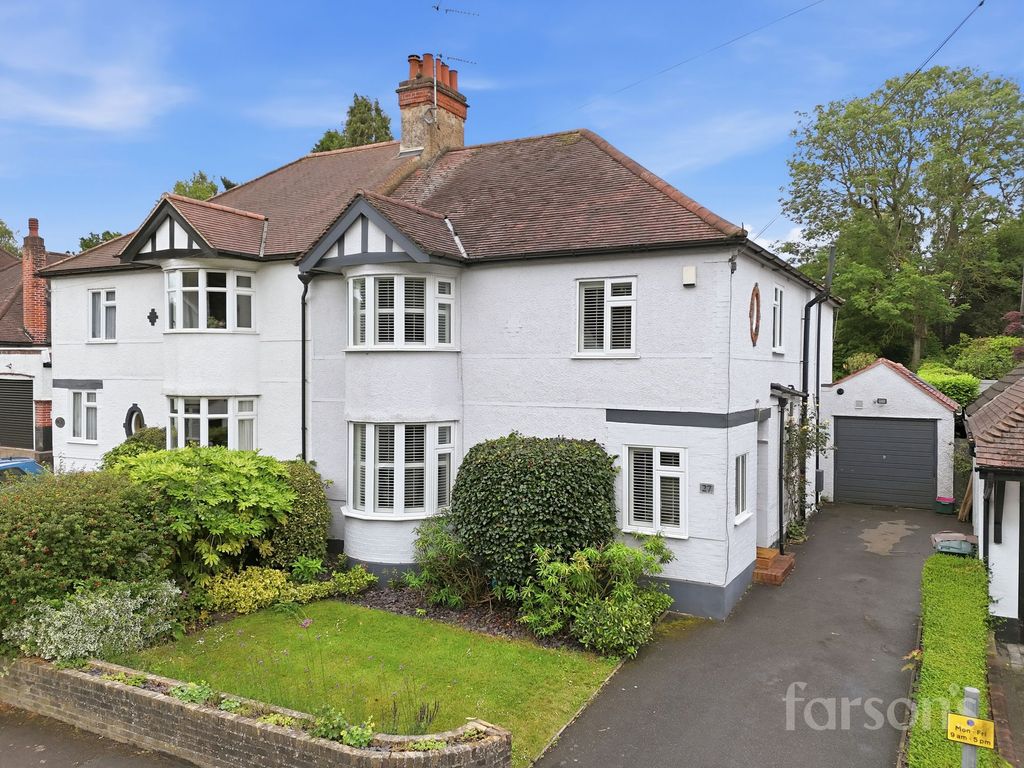 Property photo 1 of 35