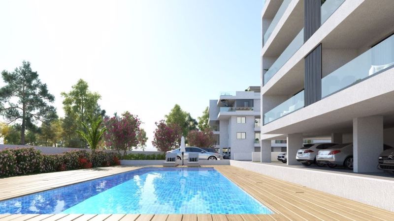 Property photo 2 of 19 Communal Pool Block
