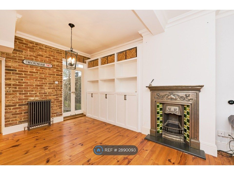 Property photo 1 of 15 Dinning Area