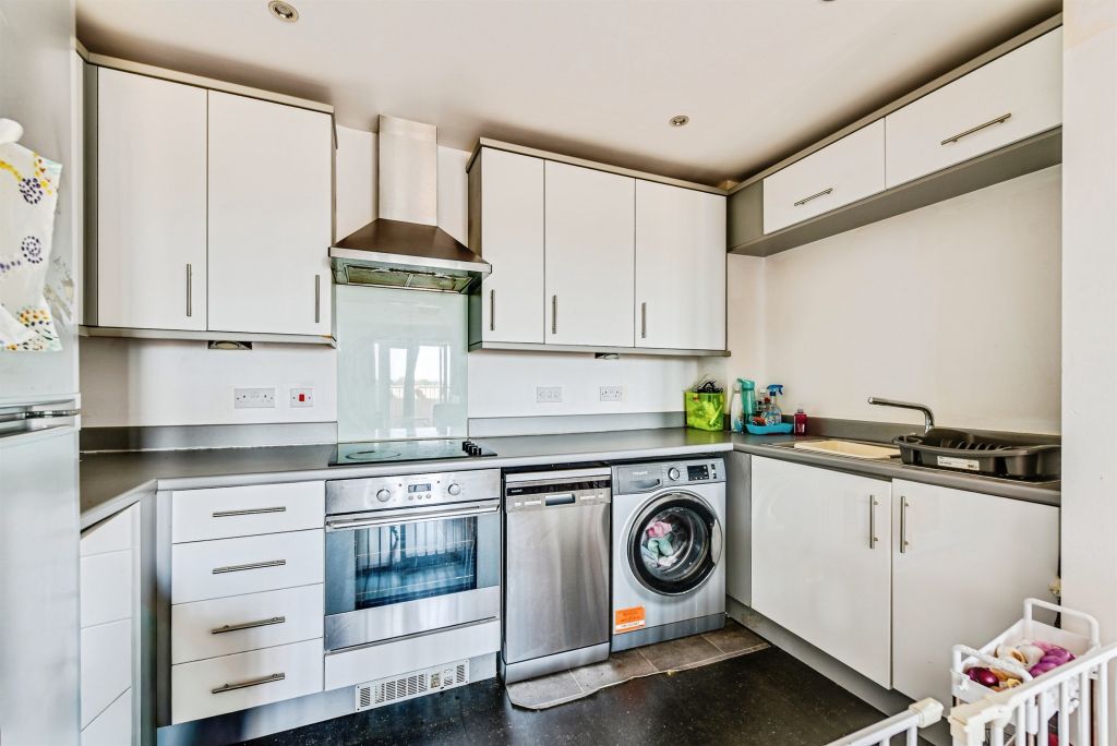 Property photo 2 of 12