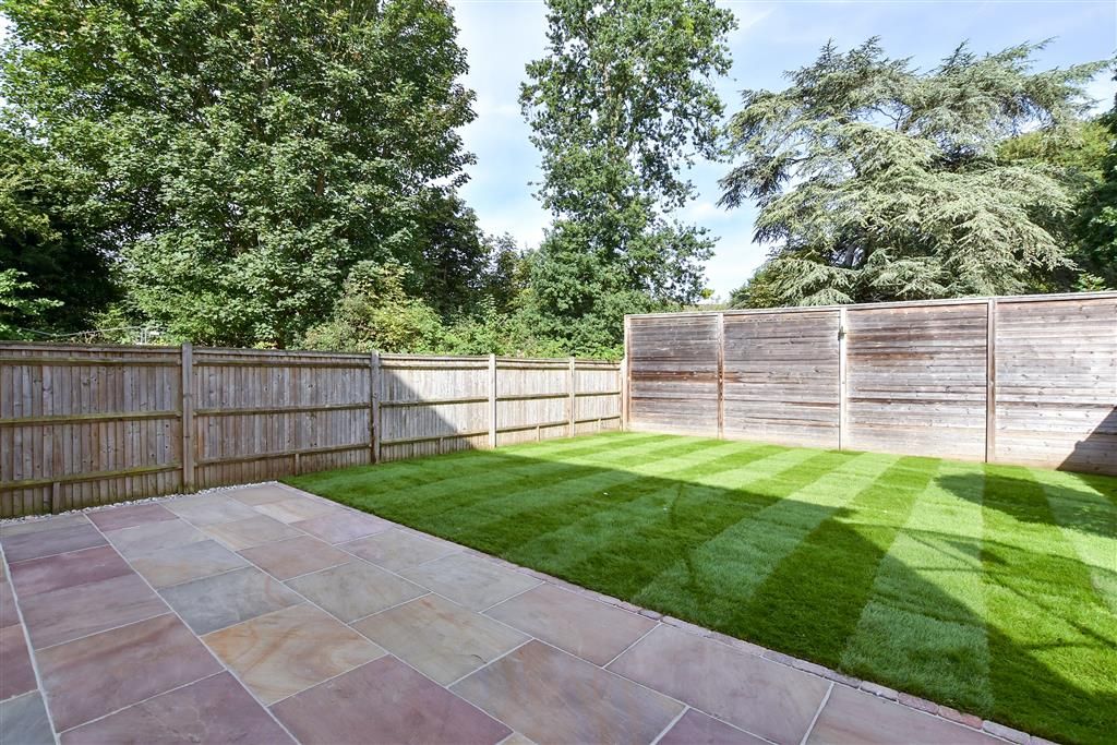 Property photo 2 of 12 Rear Garden