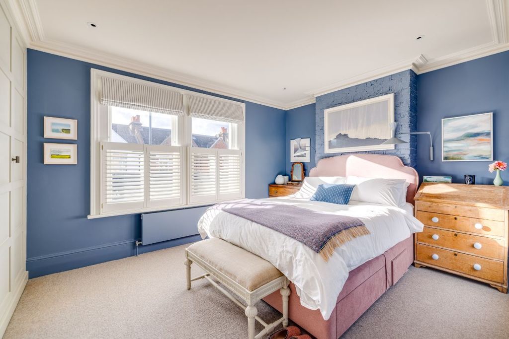 Property photo 3 of 29