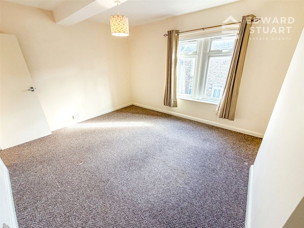 Property photo 3 of 13 Picture No. 04