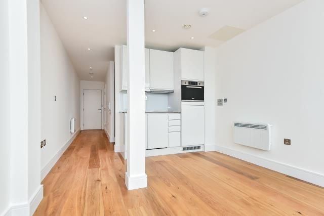 Property photo 2 of 10 Internal View