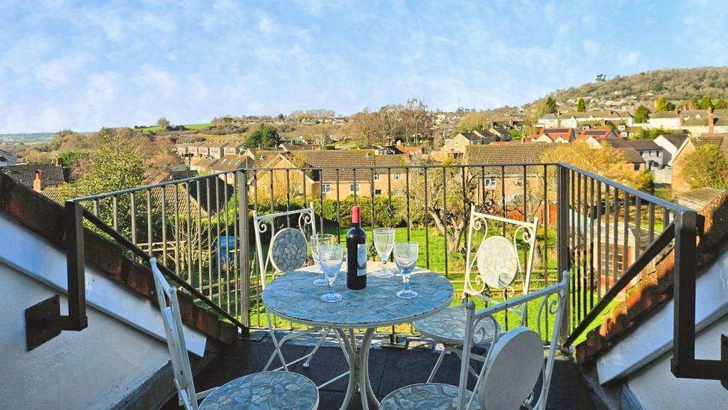 Property photo 2 of 24 Pbox-Img.Jpg