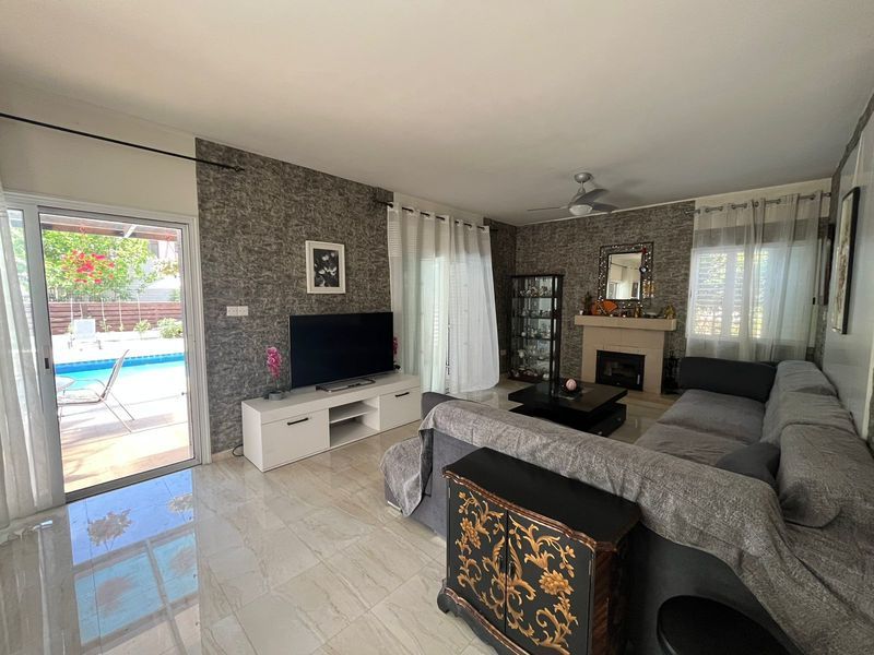 Property photo 2 of 16 Living Area